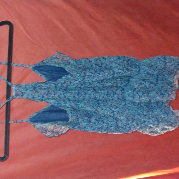 Mudd blue floral top size XL used in great condition - Picture 8 of 14